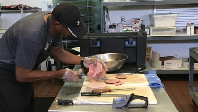 Delta Dental of Arizona Foundation Invests in Paz de Cristo’s Nightly Meals